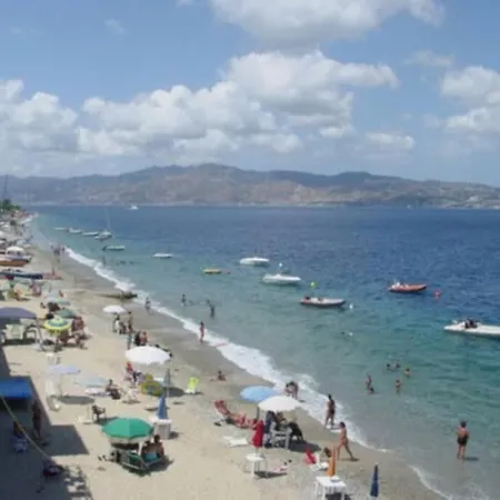 Il Quadrifoglio Intero Centro Citta Villa San Giovanni